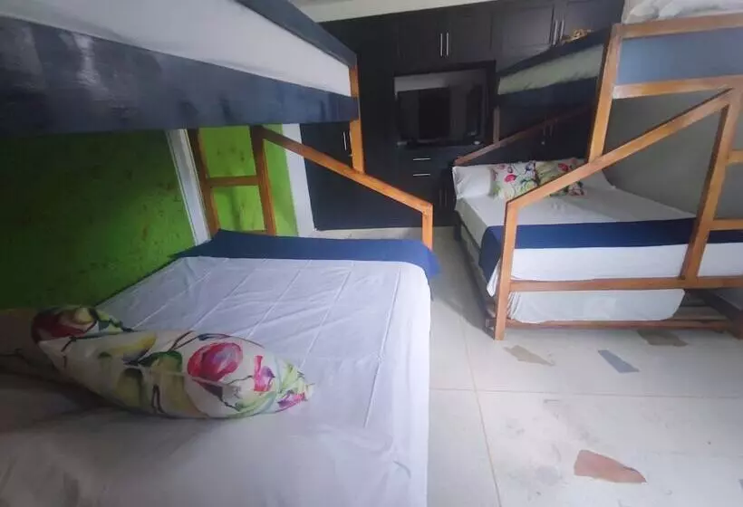 Hotelli Tranvia Santa Marta