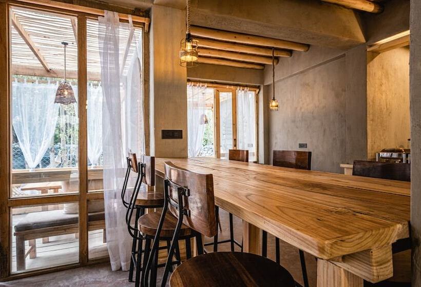 호텔 Tyakshi Eco Village