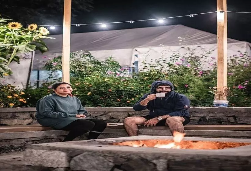 هتل Tyakshi Eco Village