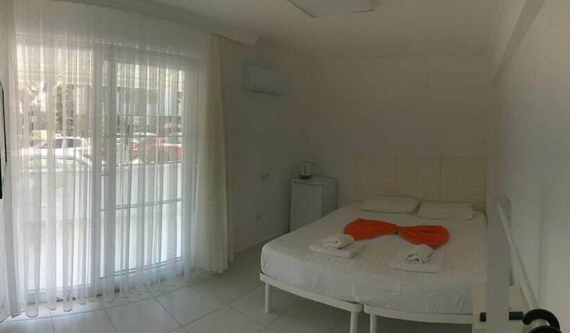 ホテル White Suite Rooms