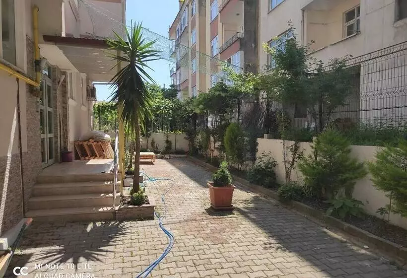 Mi̇la Sui̇te