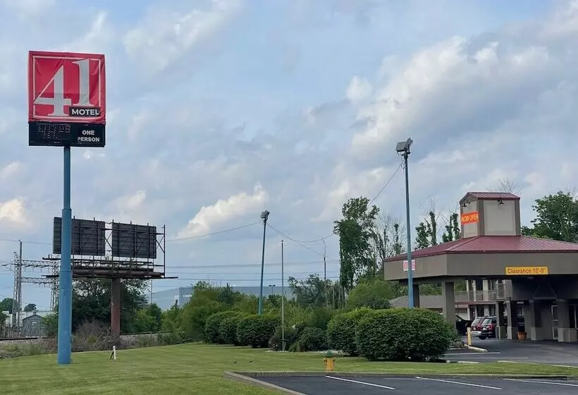 Motel 41