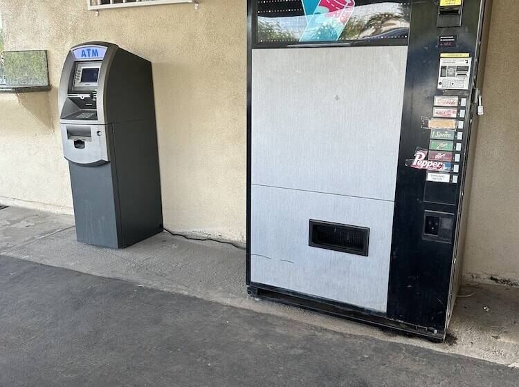 汽车旅馆  American Inn