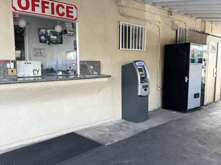 汽车旅馆  American Inn