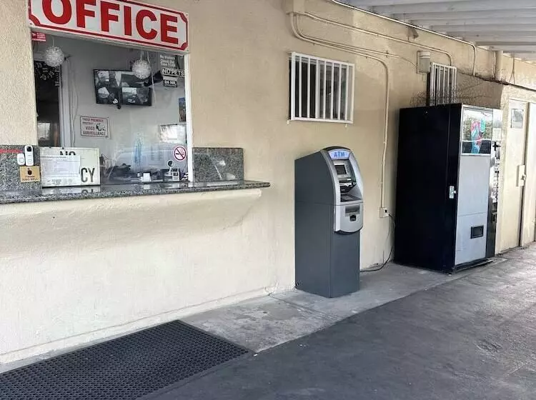 Motelli American Inn