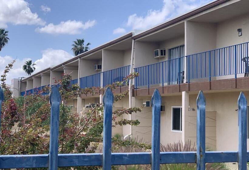 汽车旅馆  American Inn