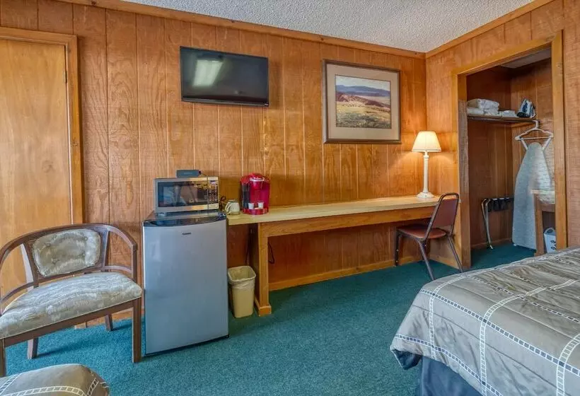 モーテル Sabinal Inn