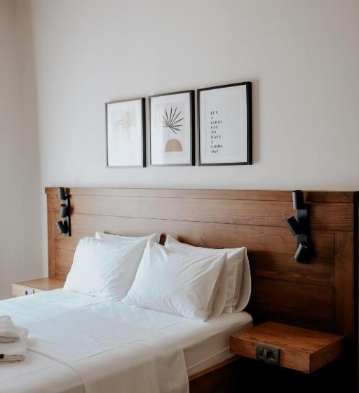 Paye Alaçatı Butik Otel