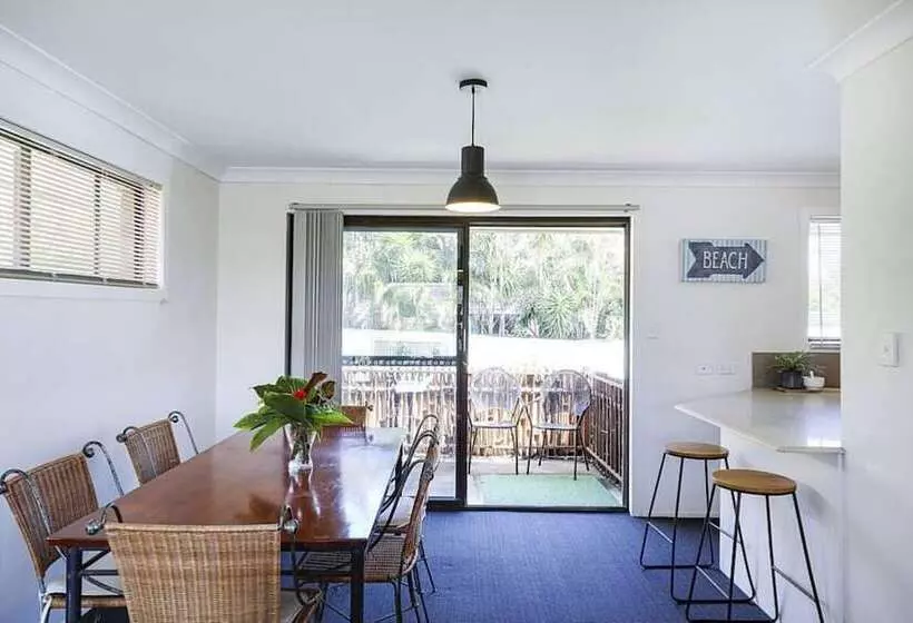 ペンション Bright Private Room In Pleasant Ashmore