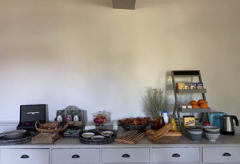 بنسيون Chambres Des Lunes