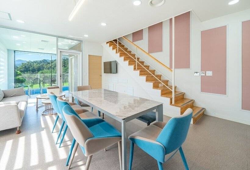 Pension Gapyeong Bereuso Firstige Party Poolvill