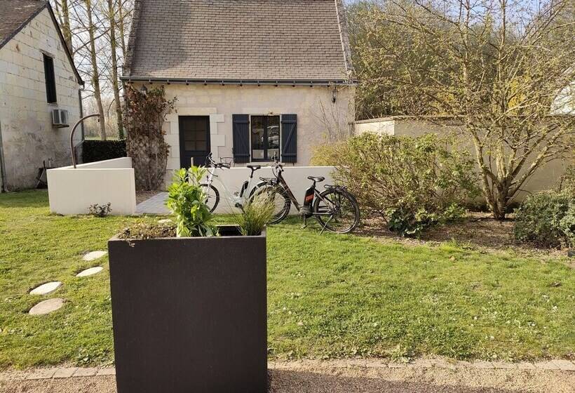 פנסיון Les Logis D Ussé