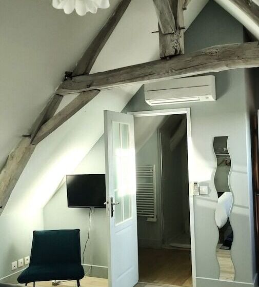 פנסיון Les Logis D Ussé