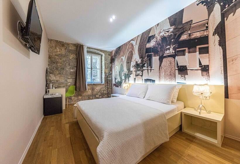 Pensão Pjaca City Rooms