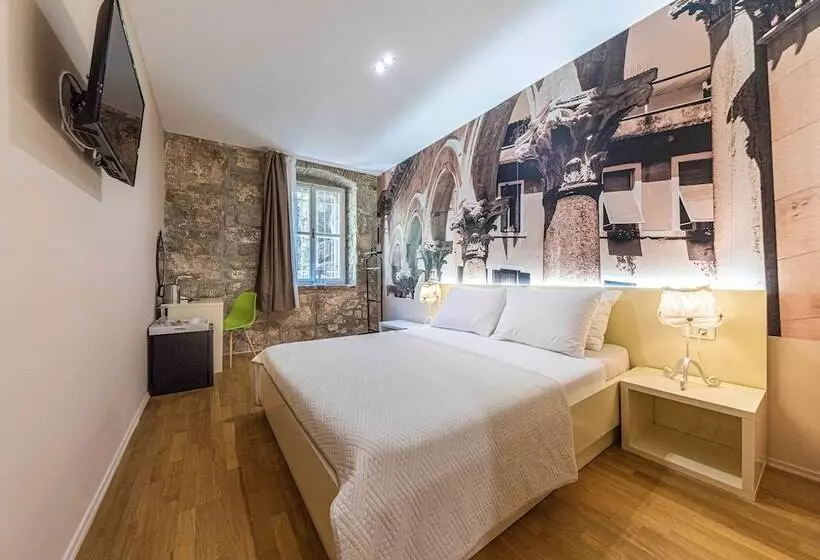 پانسیون Pjaca City Rooms
