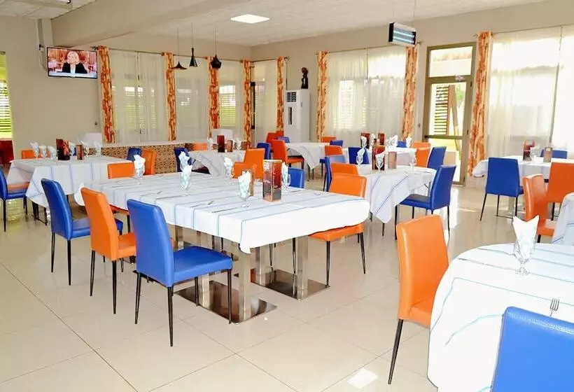 استراحتگاه Hôtel Printemps Mont Korhogo