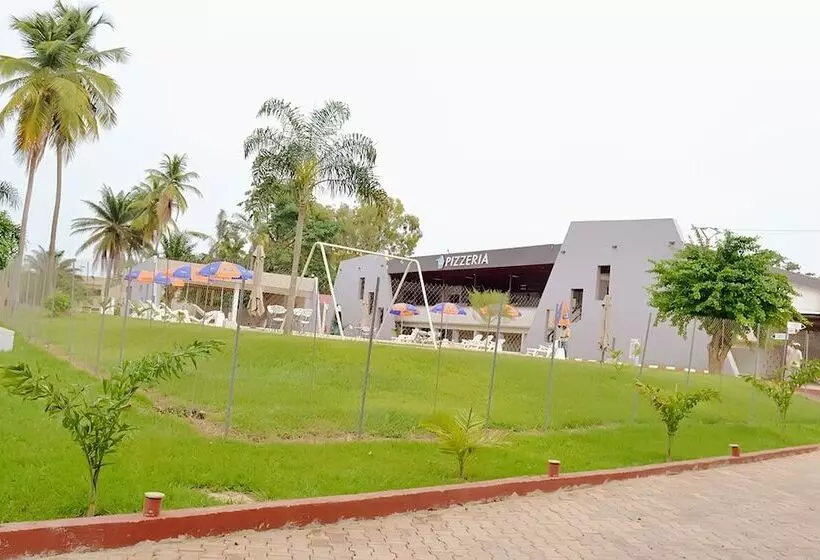 استراحتگاه Hôtel Printemps Mont Korhogo