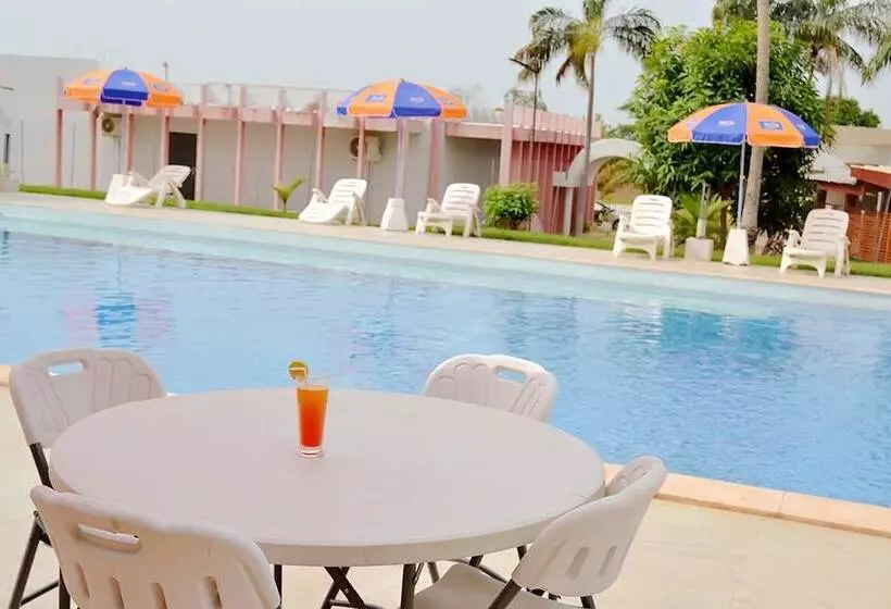 استراحتگاه Hôtel Printemps Mont Korhogo