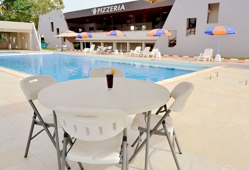 استراحتگاه Hôtel Printemps Mont Korhogo