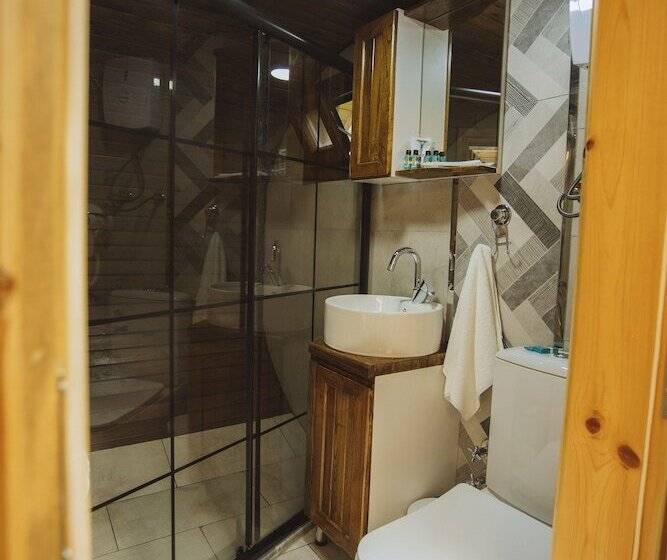 Sapanca Casamia Suit