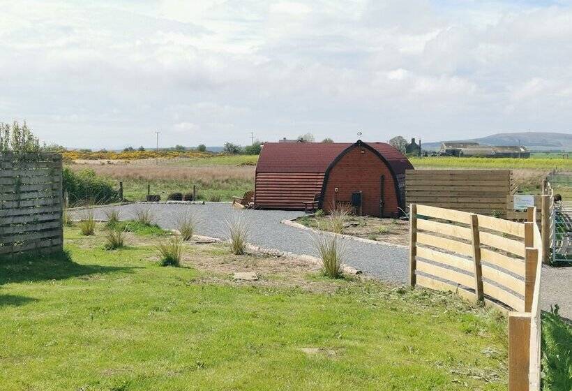 Achmeney Glamping Pod Larger Than Average Pod