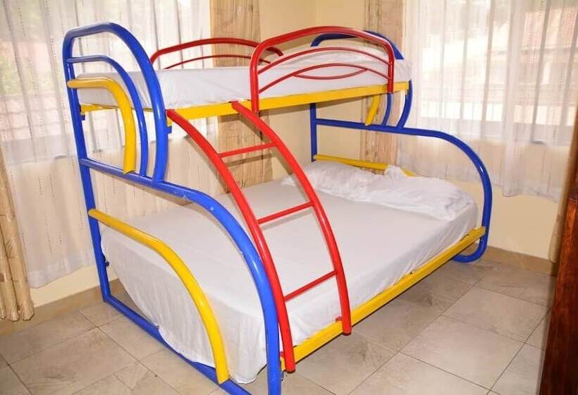 مبيت وإفطار Molo Meru