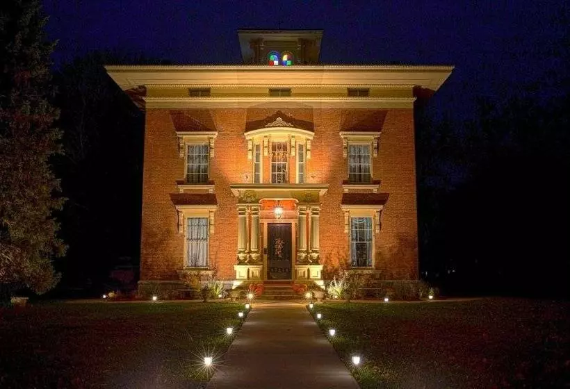 Aamiaismajoitus (B&B) Villa Dewolf