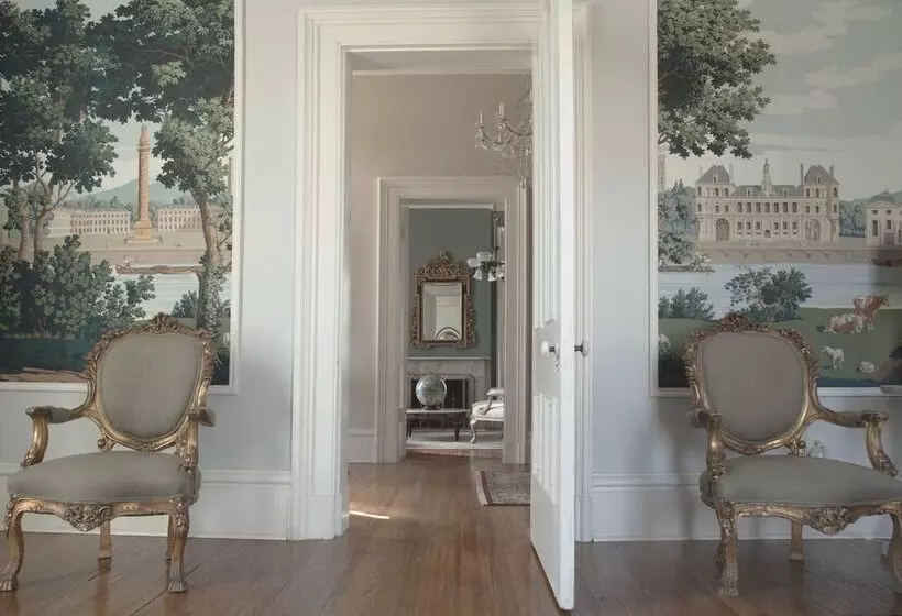 Aamiaismajoitus (B&B) Villa Dewolf