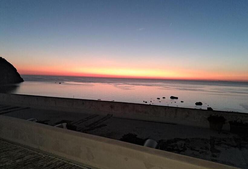 Bed and Breakfast Wellness And Relaxing Time In Ischia Per 16 People