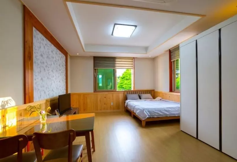 Boseong Carmel Royal Pension