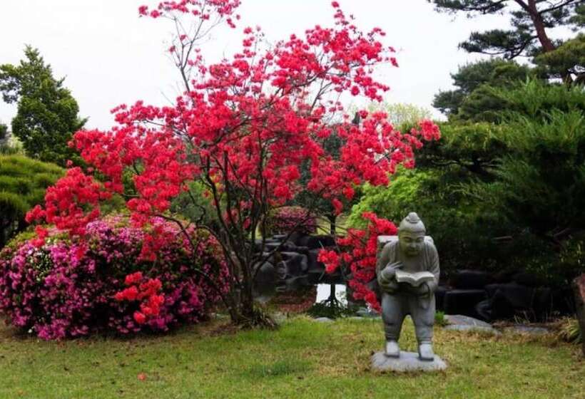 Boseong Carmel Royal Pension