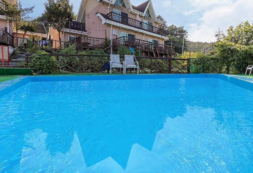 Gapyeong Dochi Vill Pension