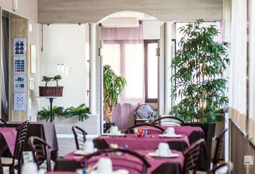 مسافرخانه Fattori