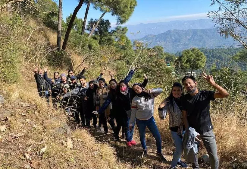 Hotelli 7 Pines Kasauli