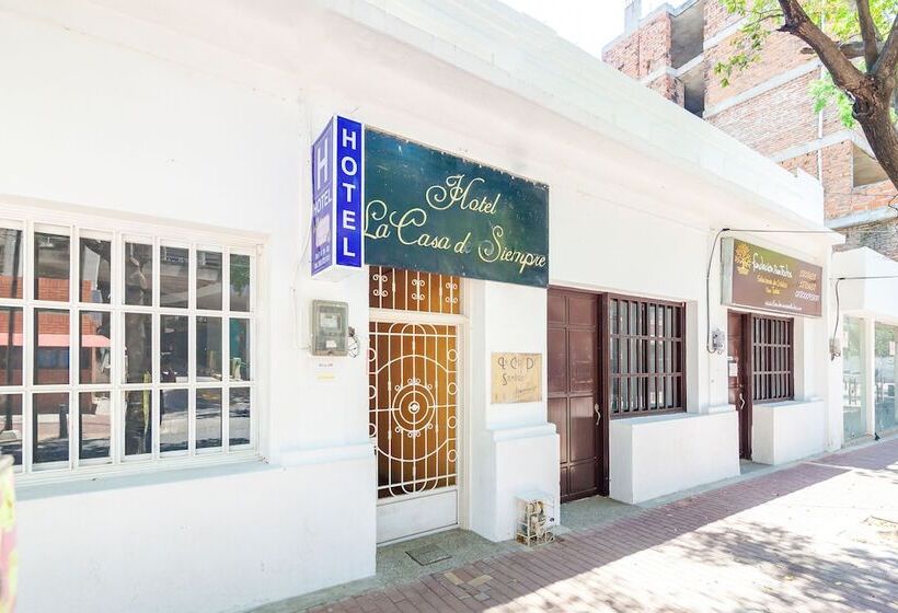 هتل Ayenda La Casa De Siempre