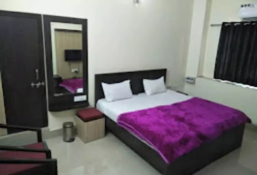 Hotelli Goroomgo Surabhi Ajmer