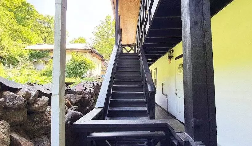 ホテル Jirisan Yeonriji Pension