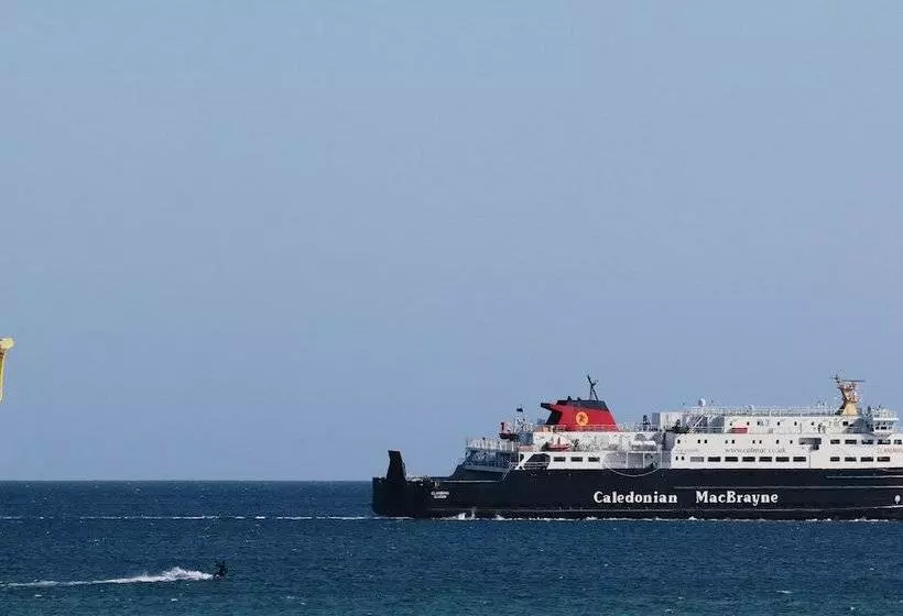 Hotelli Kirkapol Beach Pod   Flow