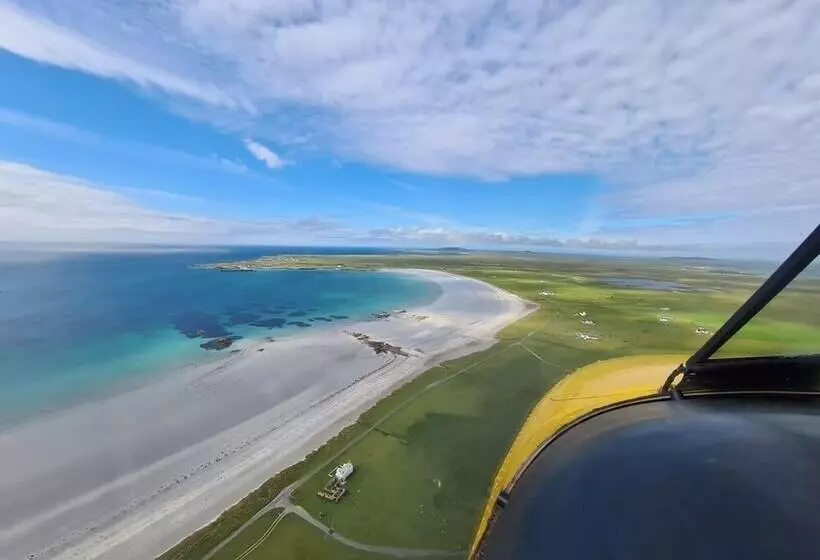 Hotelli Kirkapol Beach Pod   Flow