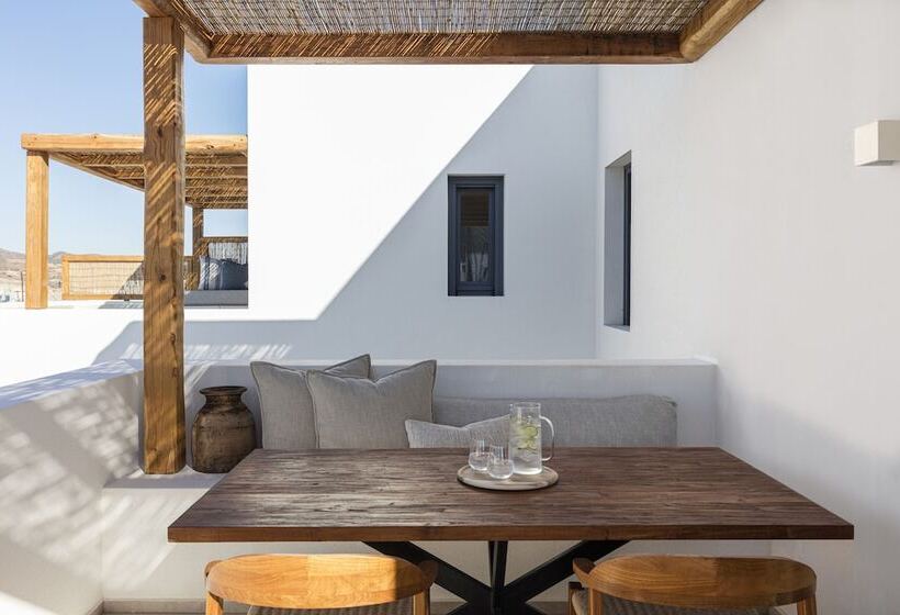 בית מלון כפרי Phos Milos