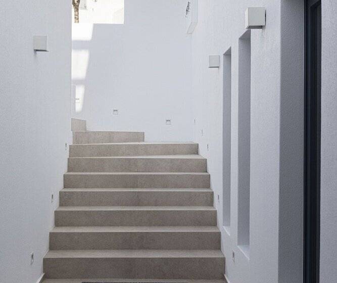 בית מלון כפרי Phos Milos