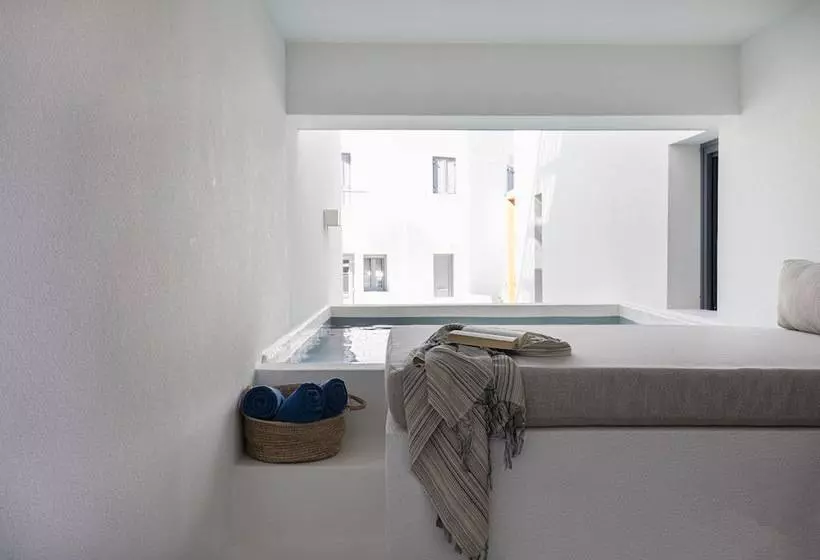 ホテル Phos Milos