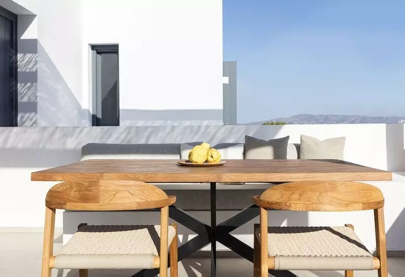 ホテル Phos Milos