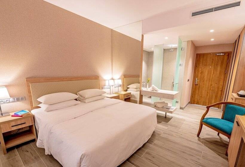 هتل Poseidon Beach Resort