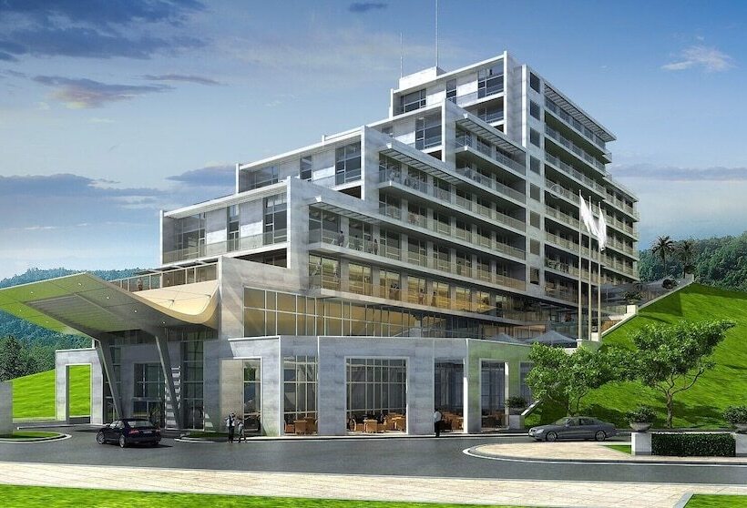 هتل Poseidon Beach Resort