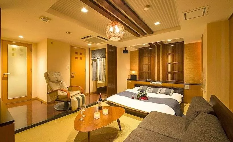 Qt Hotel   Adults Only