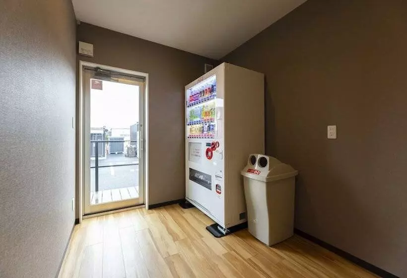 Hotelli R9 The Yard Ena