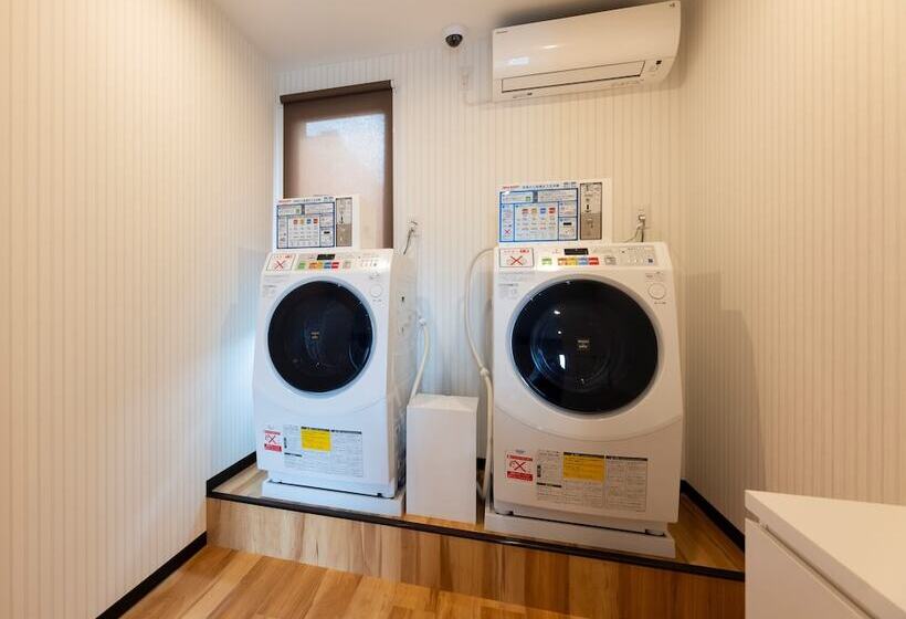 Hotel R9 The Yard Ena