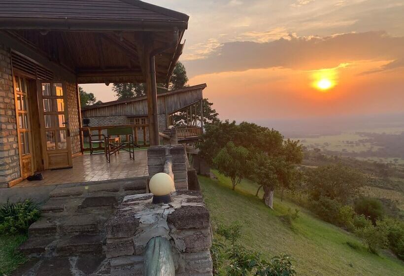 هتل Rift Valley Game Lodge