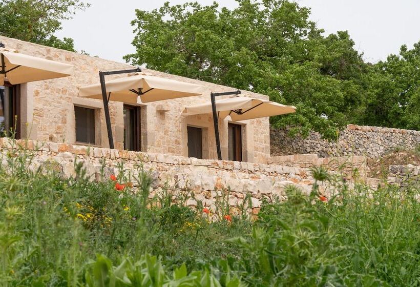هتل روستایی Donnapaola Modern Farm